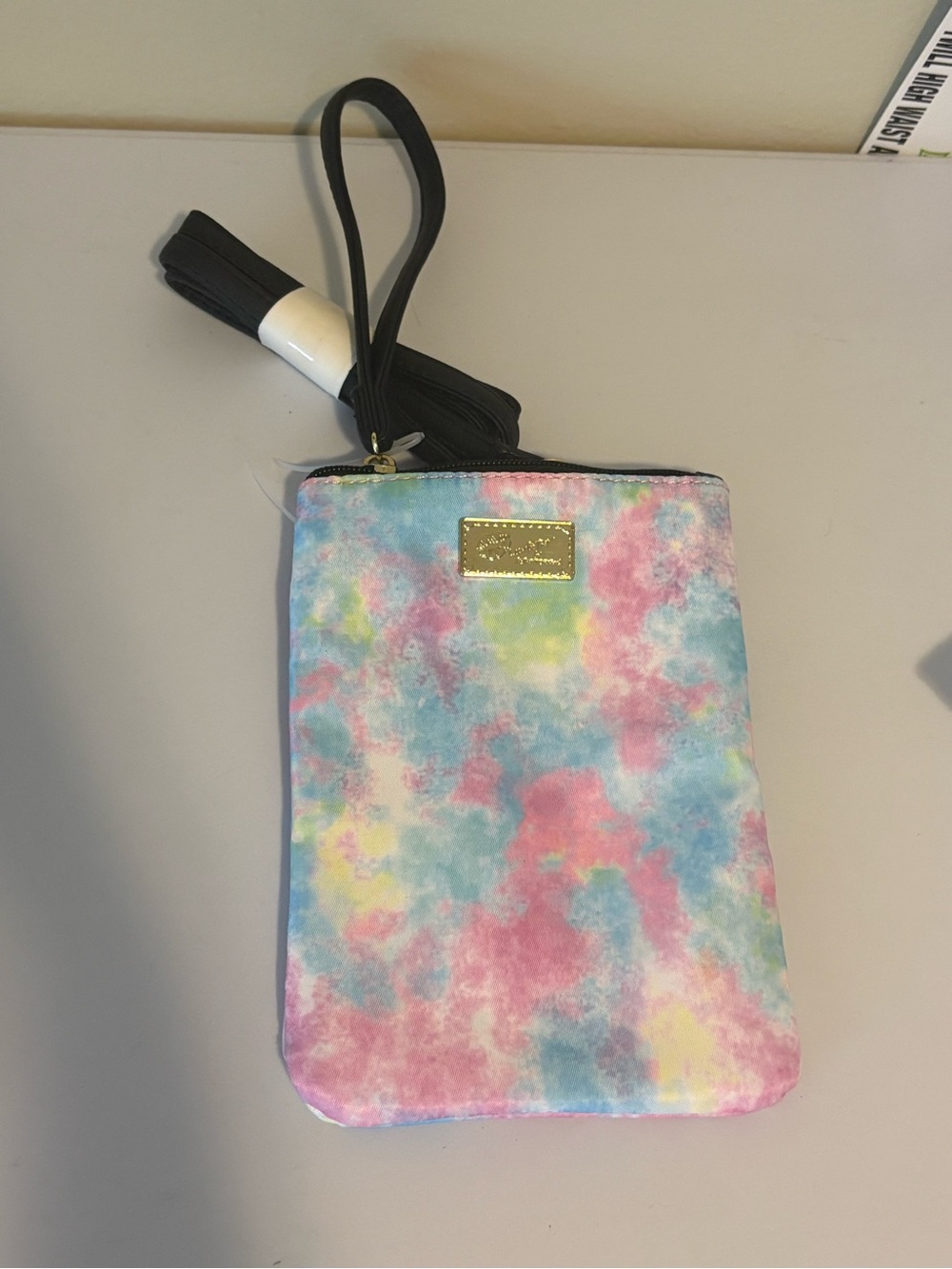NWT Betsey Johnson Pastel Tie Dye Crossbody Phone Bag Wristlet